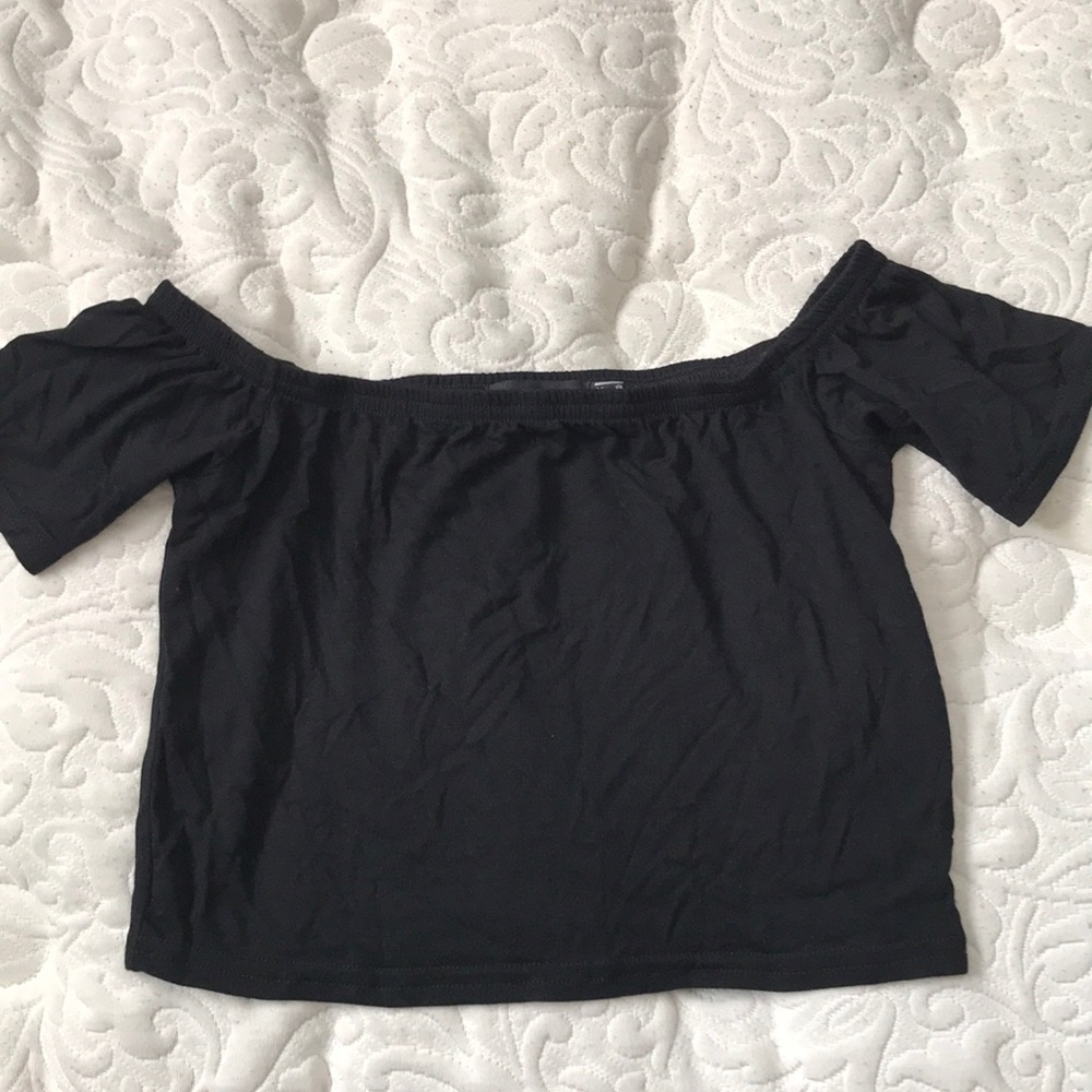 PrettyLittleThing Crop Top